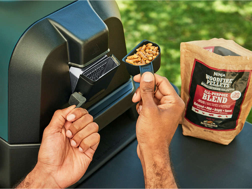 Ninja Woodfire XL Grill and Slushie Machine Bundle